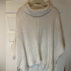 Women’s Loft cream Medium turtleneck sweater
